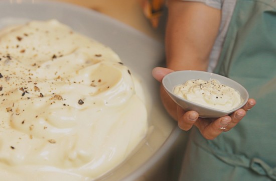 vegane Mayonnaise - schnell gemacht ohne Ei und Milch
