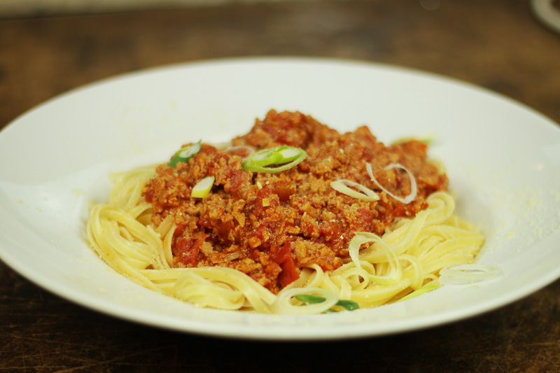 vegane Bolognese mit Spaghetti - kohlundkarma